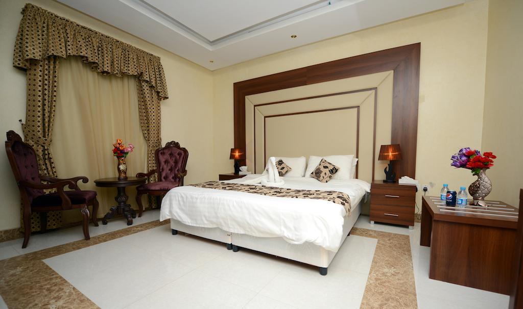 Hotelier Suites Riadh Zimmer foto
