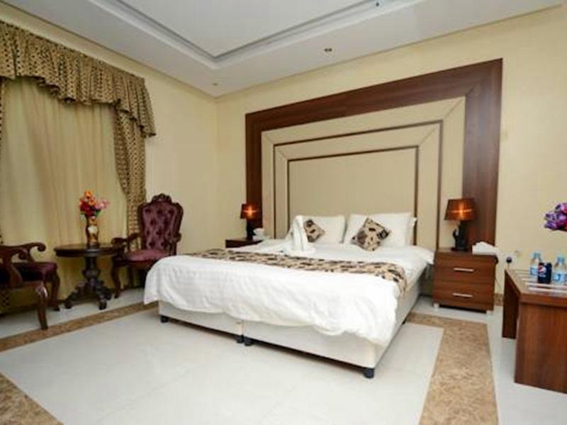 Hotelier Suites Riadh Exterior foto